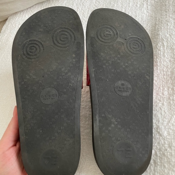 Gucci Bloom Slides - Picture 6 of 7